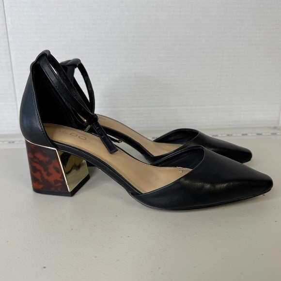 SOLD - Picture 2 of 15